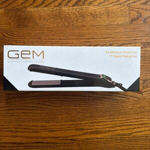 GEM Black 1" Digital Styling Iron - Professional Hair Straightener